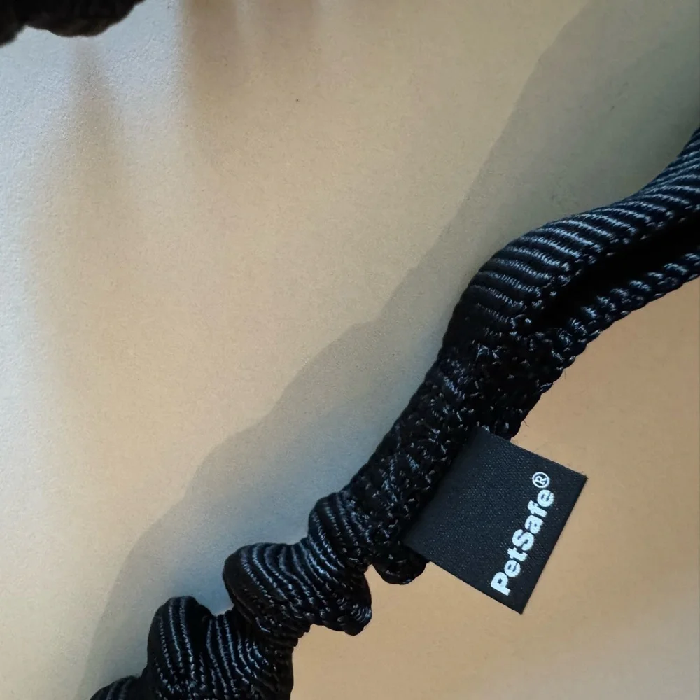 PetSafe Black and tan Dog or cat Harness